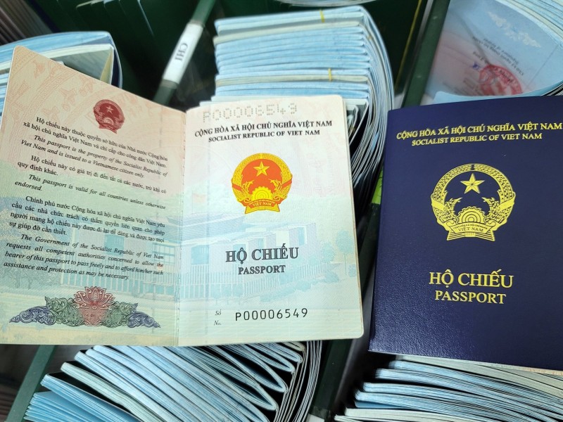 Dịch vụ hộ chiếu khẩn