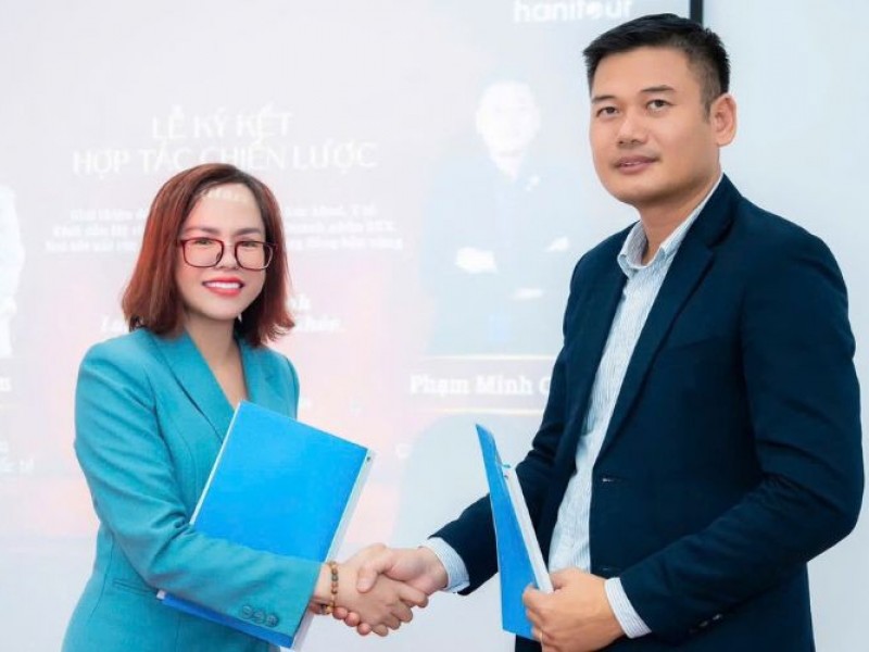 HANITOUR KÝ KẾT HỢP TÁC CHIẾN LƯỢC CÙNG SỨC KHỎE XANH